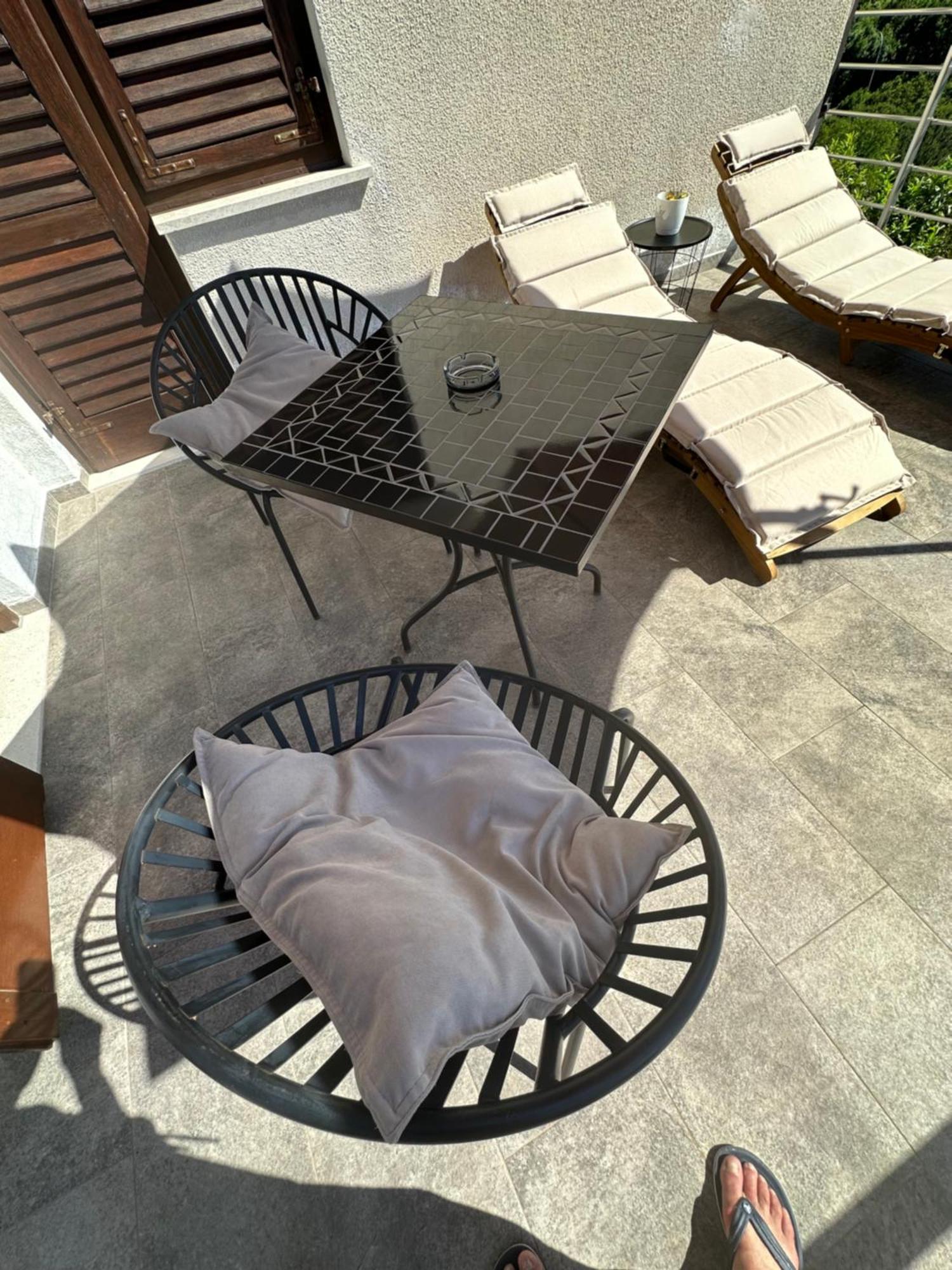 Vacation Home Lucija Slatina  ภายนอก รูปภาพ